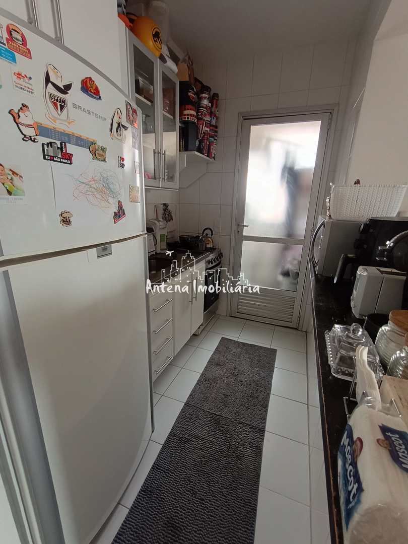 Apartamento para alugar com 2 quartos, 59m² - Foto 11