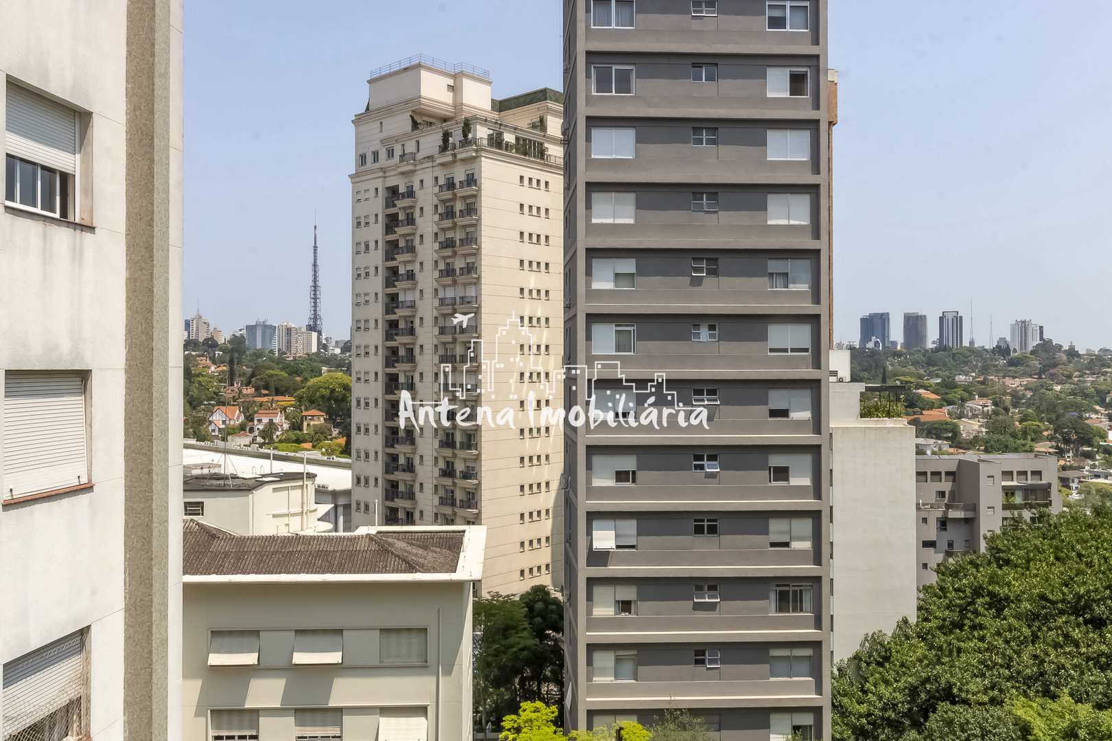 Apartamento à venda com 3 quartos, 219m² - Foto 28