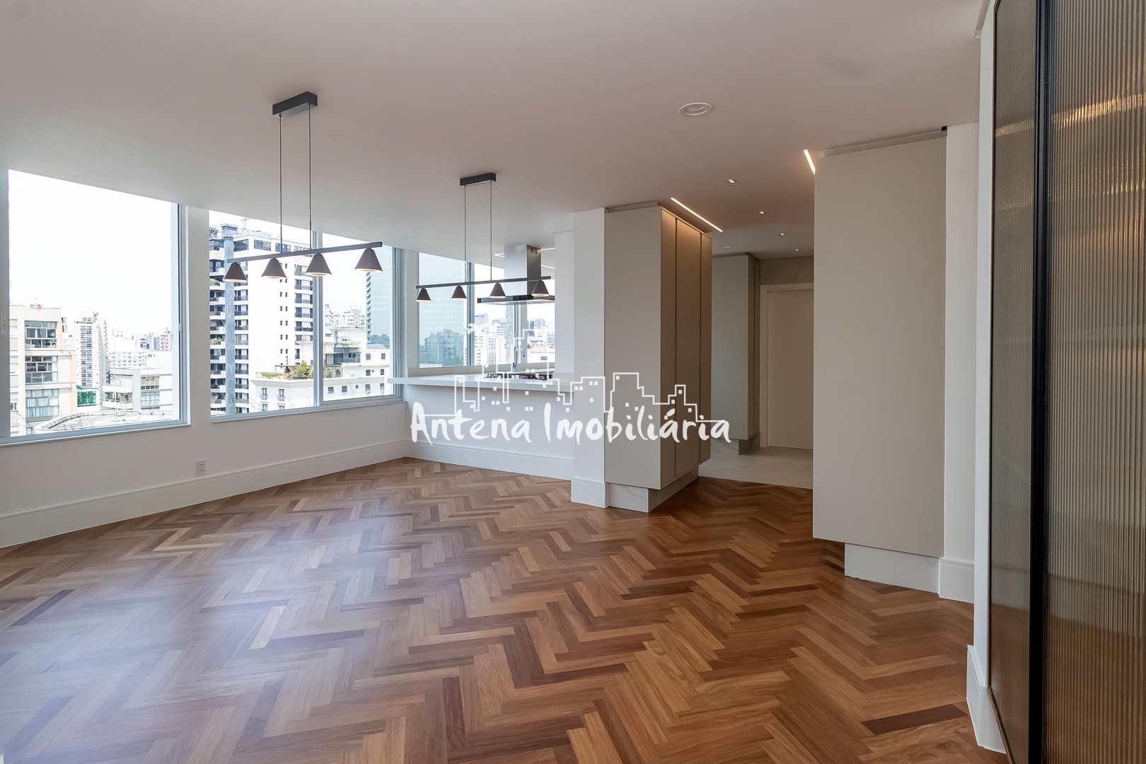 Cobertura à venda com 3 quartos, 289m² - Foto 1