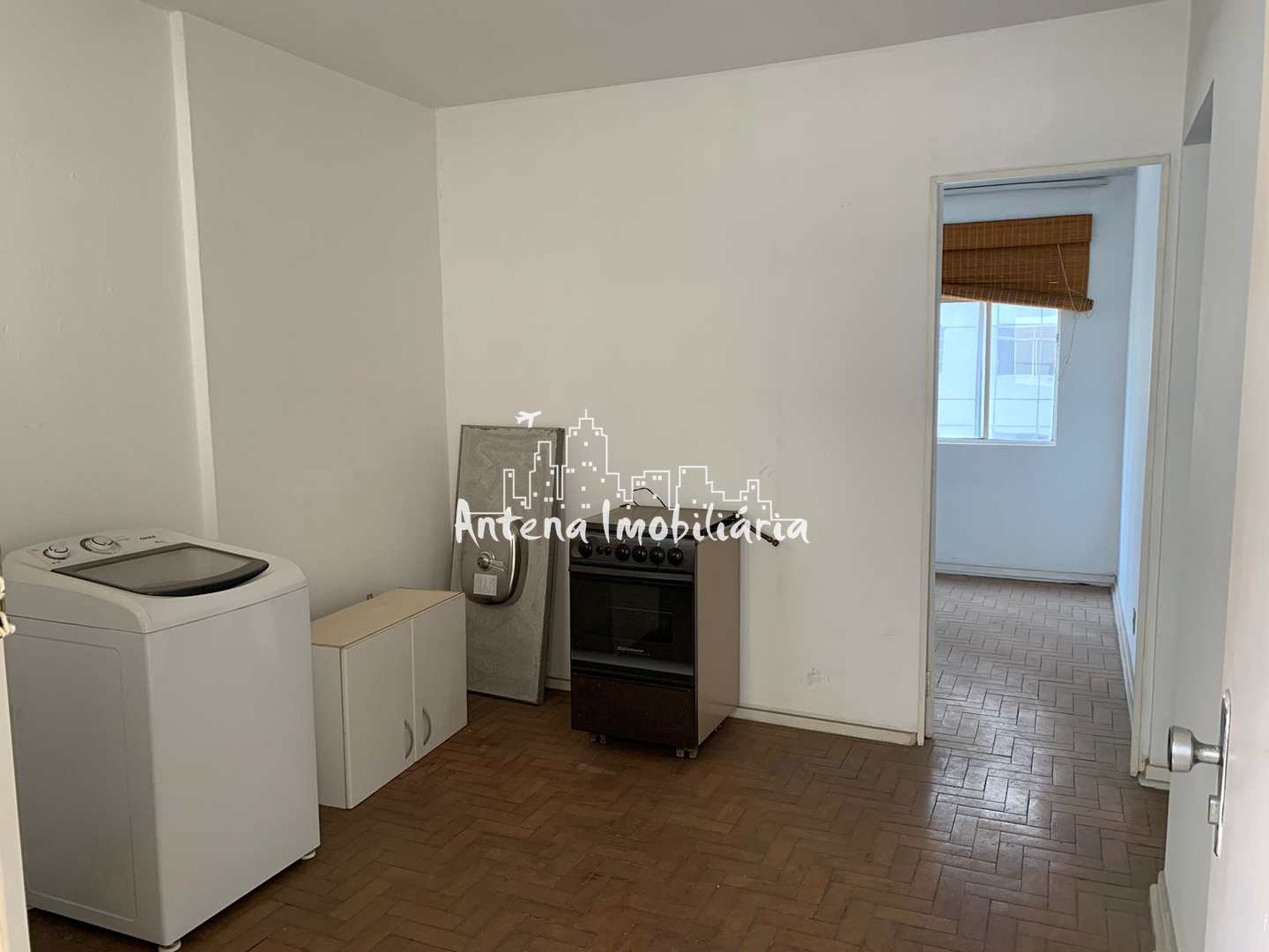 Apartamento à venda com 1 quarto, 36m² - Foto 1