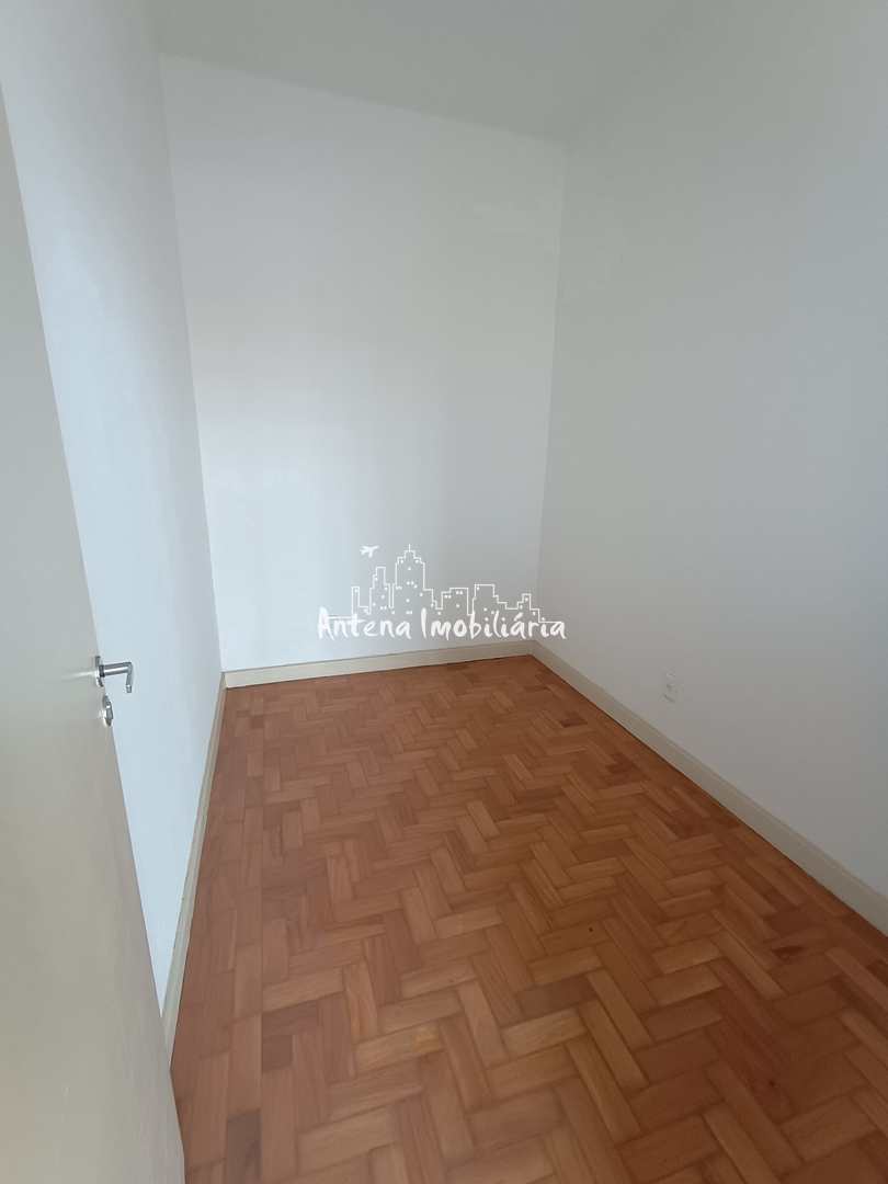 Apartamento para alugar com 2 quartos, 96m² - Foto 12