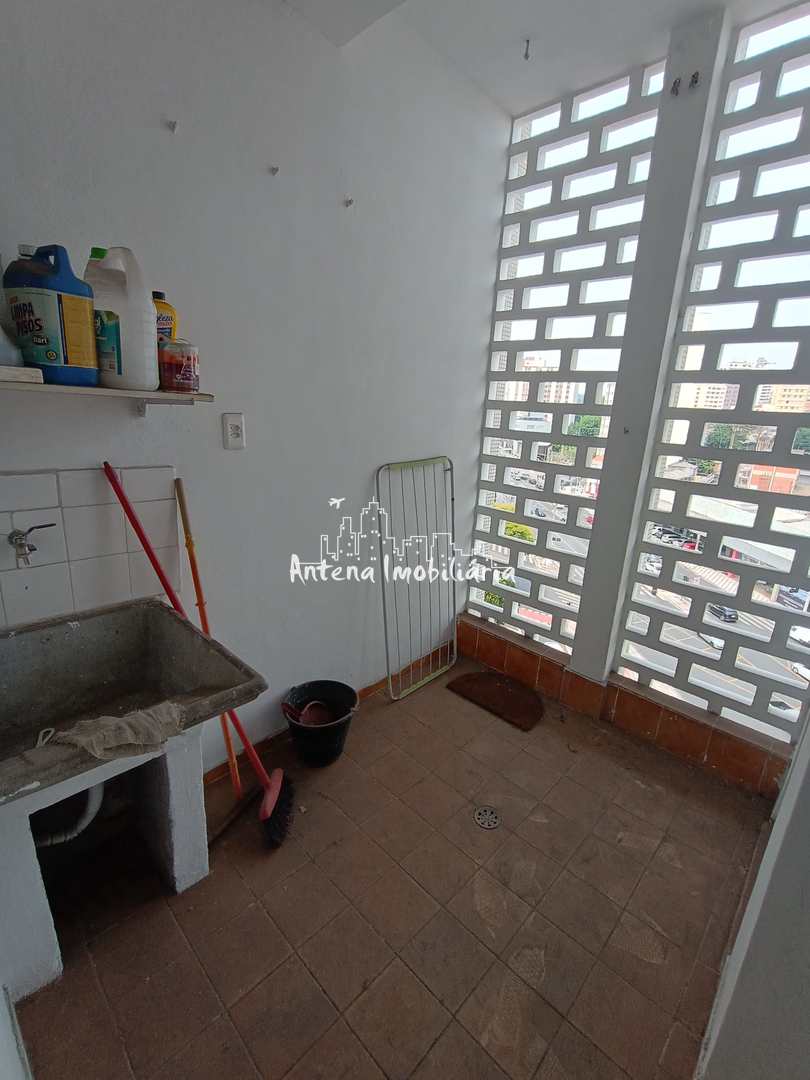 Apartamento para alugar com 2 quartos, 96m² - Foto 11