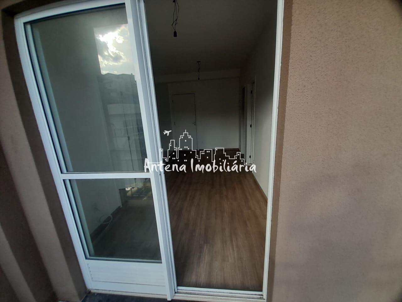 Apartamento à venda com 2 quartos, 42m² - Foto 12