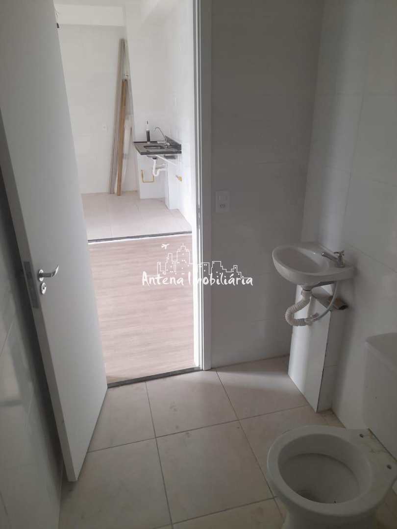 Apartamento à venda com 2 quartos, 42m² - Foto 15