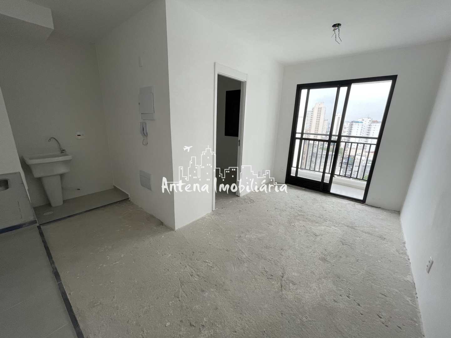 Apartamento à venda com 2 quartos, 38m² - Foto 1