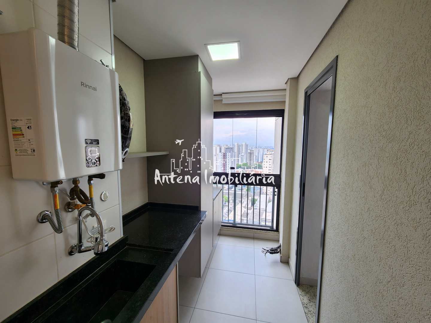 Apartamento à venda com 2 quartos, 70m² - Foto 18