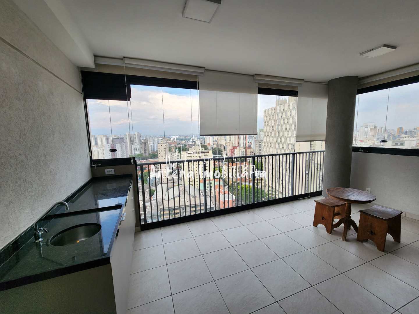 Apartamento à venda com 2 quartos, 70m² - Foto 19