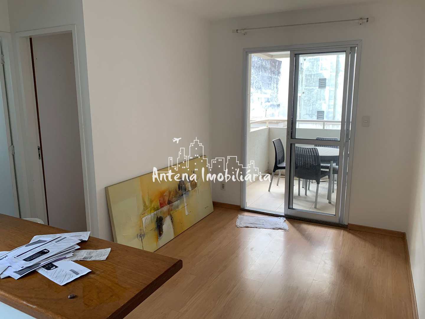 Apartamento à venda e aluguel com 1 quarto, 37m² - Foto 1