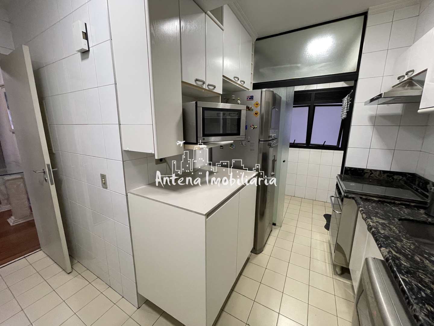 Apartamento à venda com 3 quartos, 94m² - Foto 17