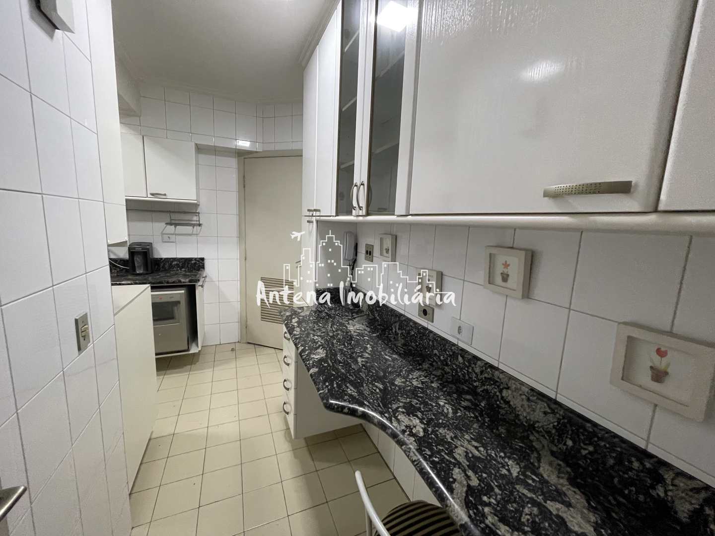 Apartamento à venda com 3 quartos, 94m² - Foto 18