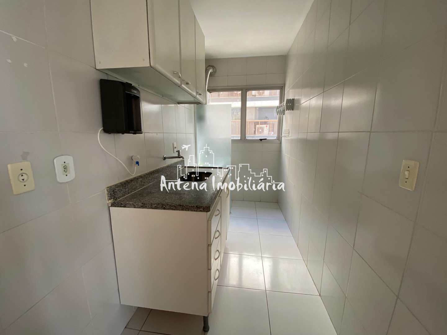 Apartamento para alugar com 1 quarto, 50m² - Foto 13