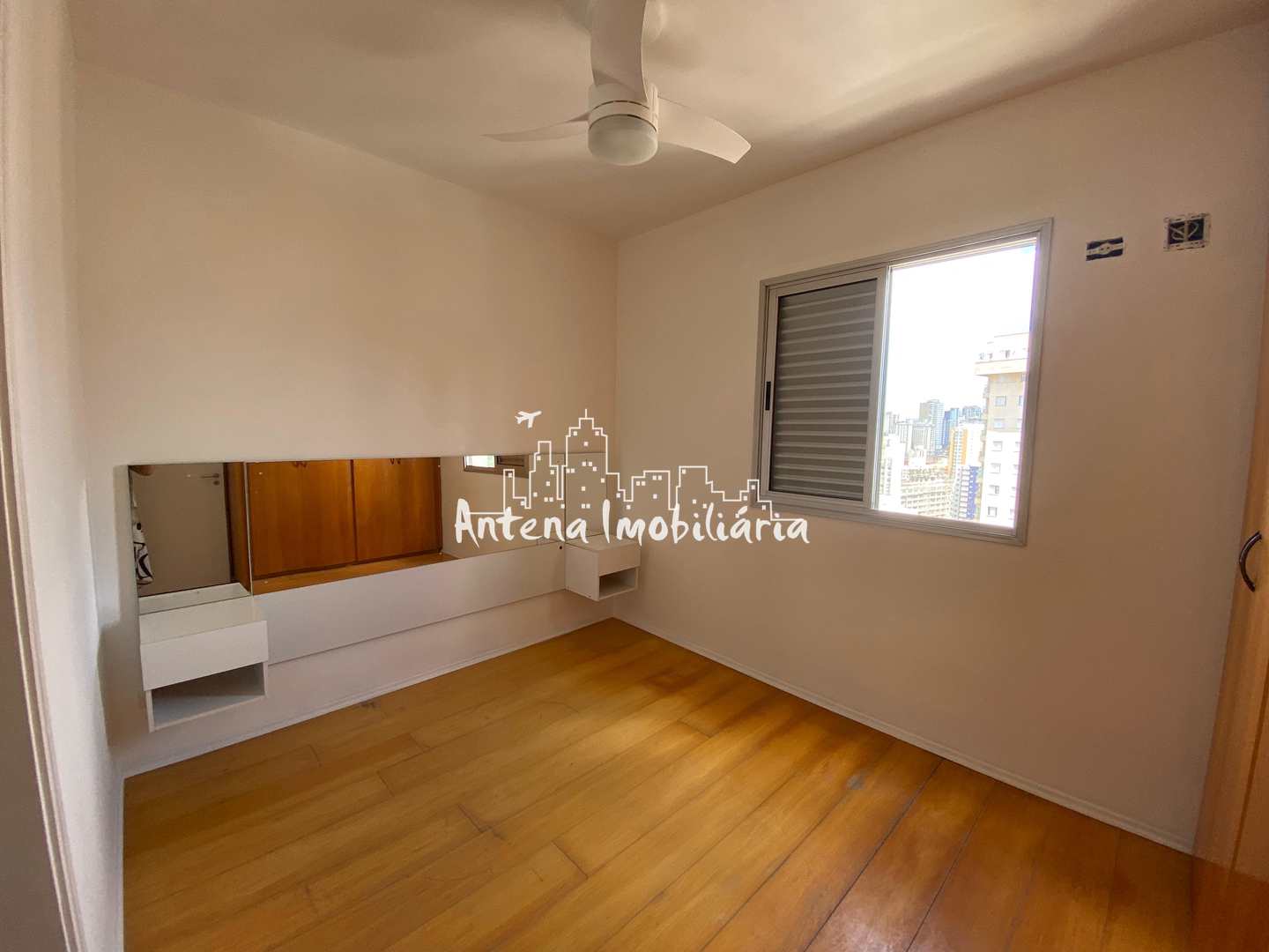 Apartamento para alugar com 1 quarto, 50m² - Foto 8