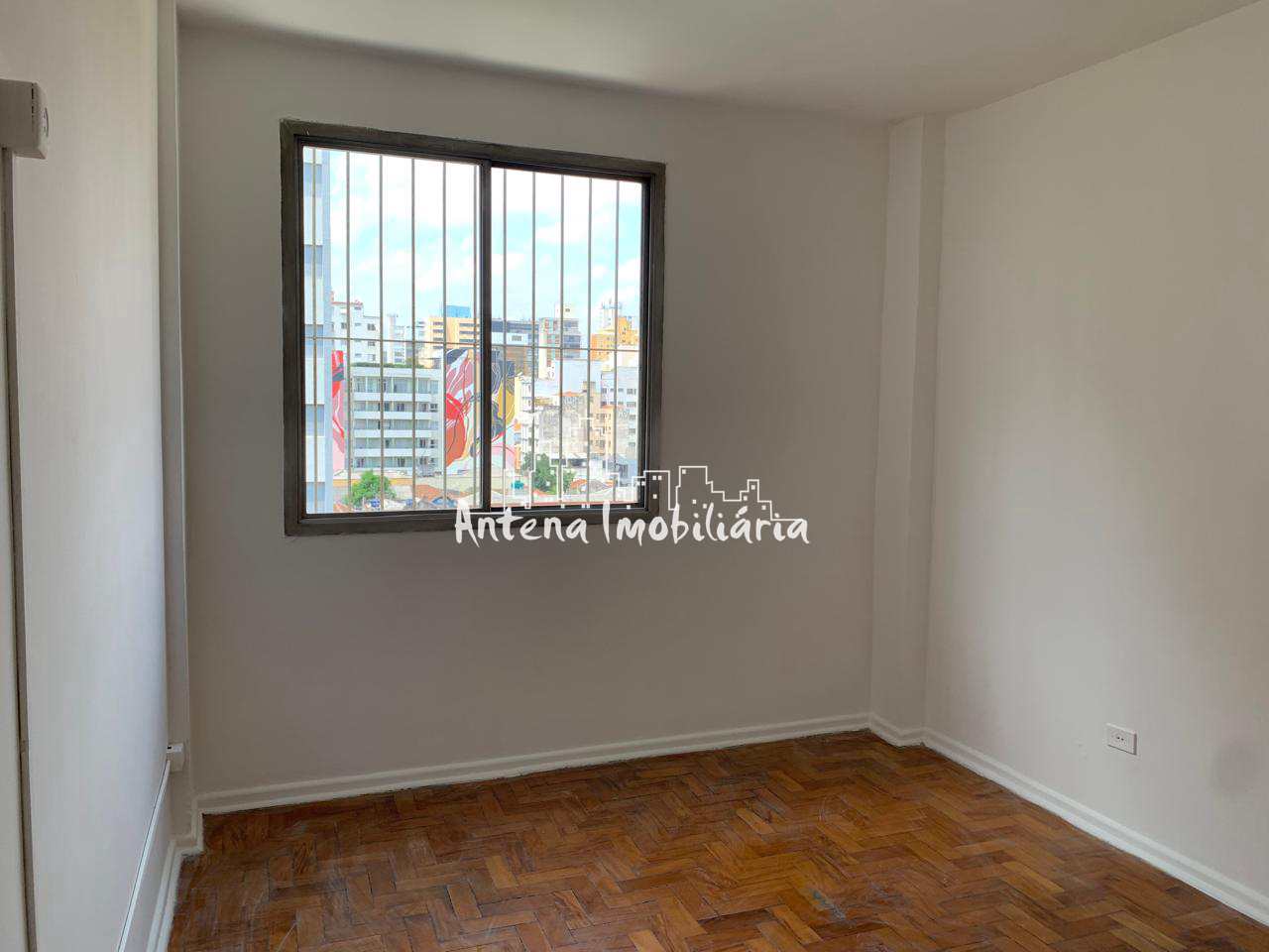 Apartamento para alugar com 1 quarto, 38m² - Foto 4