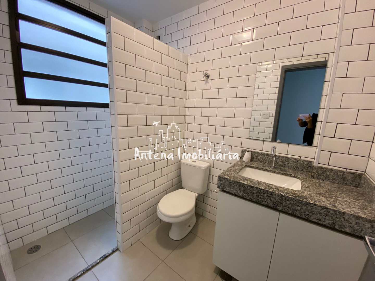 Apartamento para alugar com 1 quarto, 55m² - Foto 9