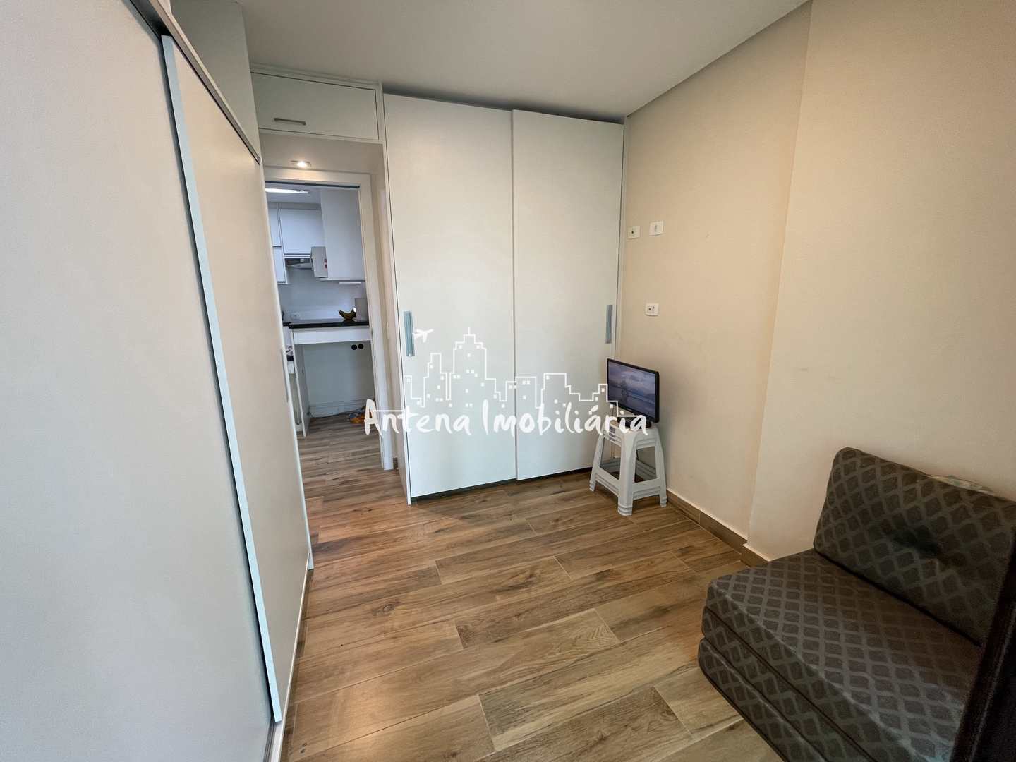 Apartamento para alugar com 1 quarto, 42m² - Foto 7