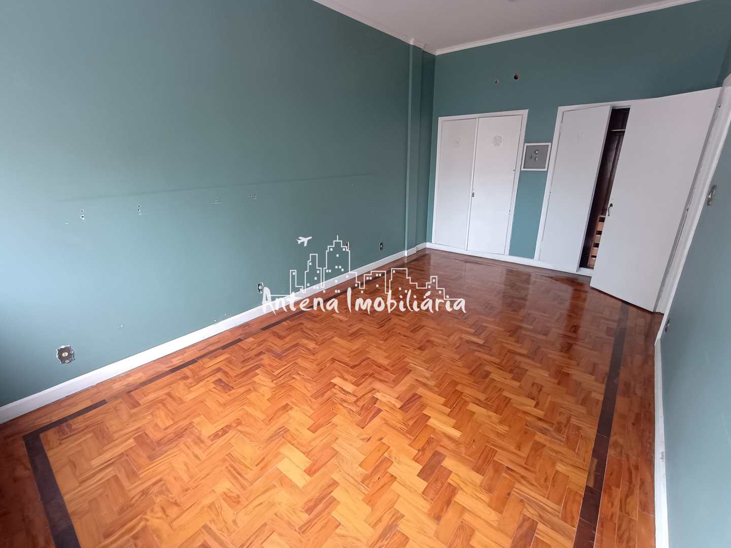 Apartamento para alugar com 3 quartos, 250m² - Foto 9