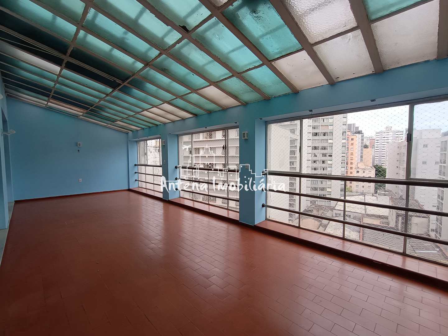 Apartamento para alugar com 3 quartos, 250m² - Foto 3