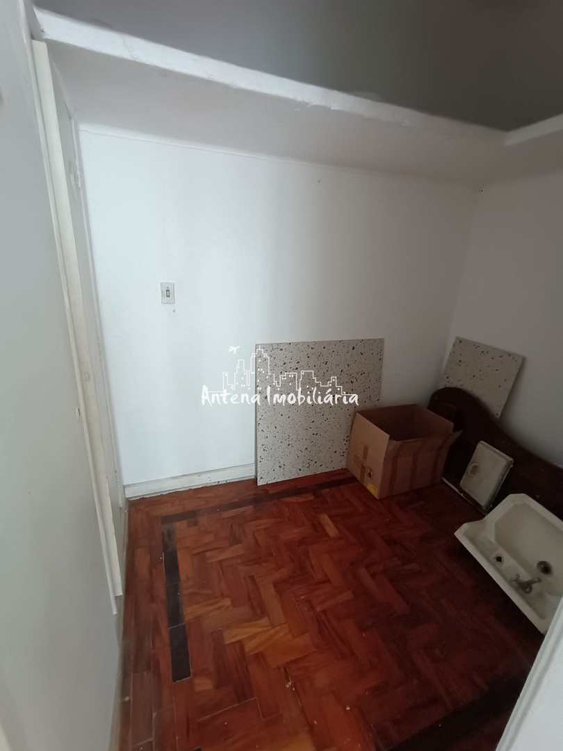 Apartamento para alugar com 3 quartos, 250m² - Foto 27