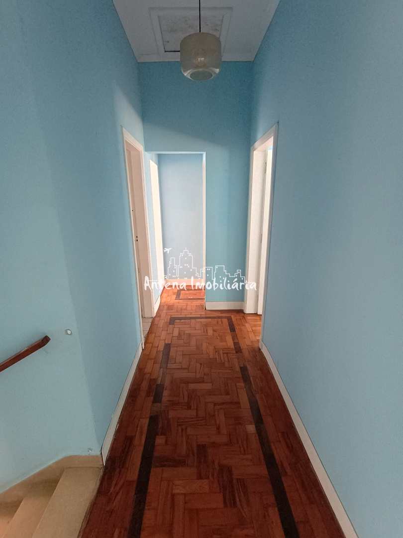 Apartamento para alugar com 3 quartos, 250m² - Foto 14