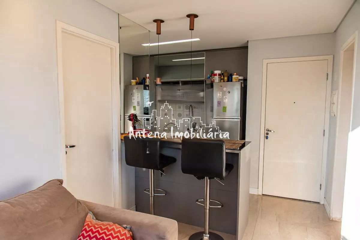 Apartamento à venda com 2 quartos, 38m² - Foto 2