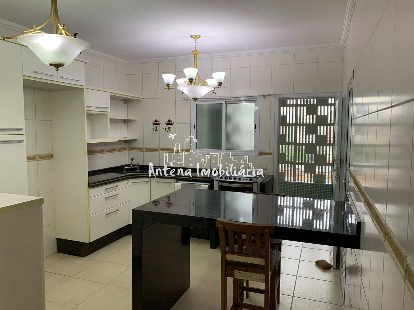 Apartamento à venda com 2 quartos, 105m² - Foto 11