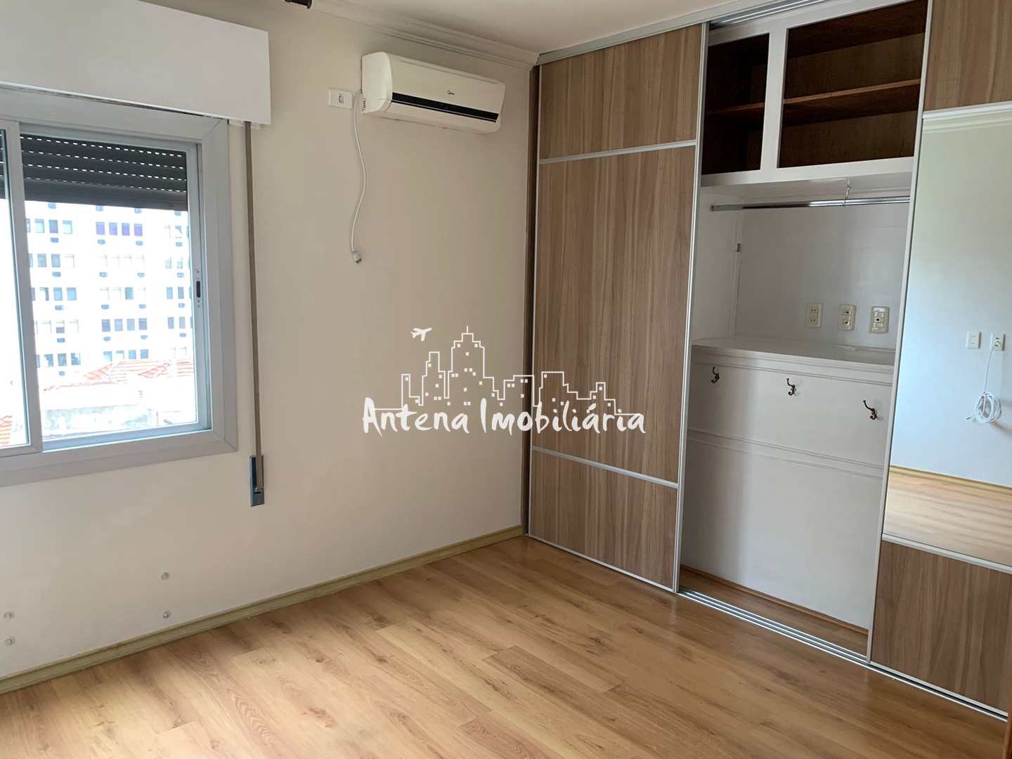 Apartamento à venda com 2 quartos, 105m² - Foto 10