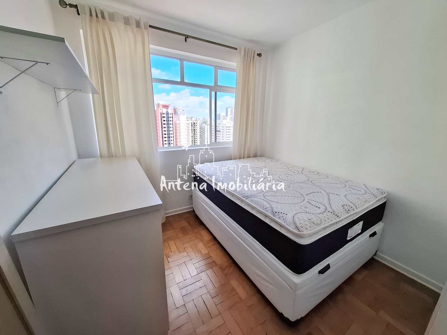 Apartamento à venda com 1 quarto, 37m² - Foto 7