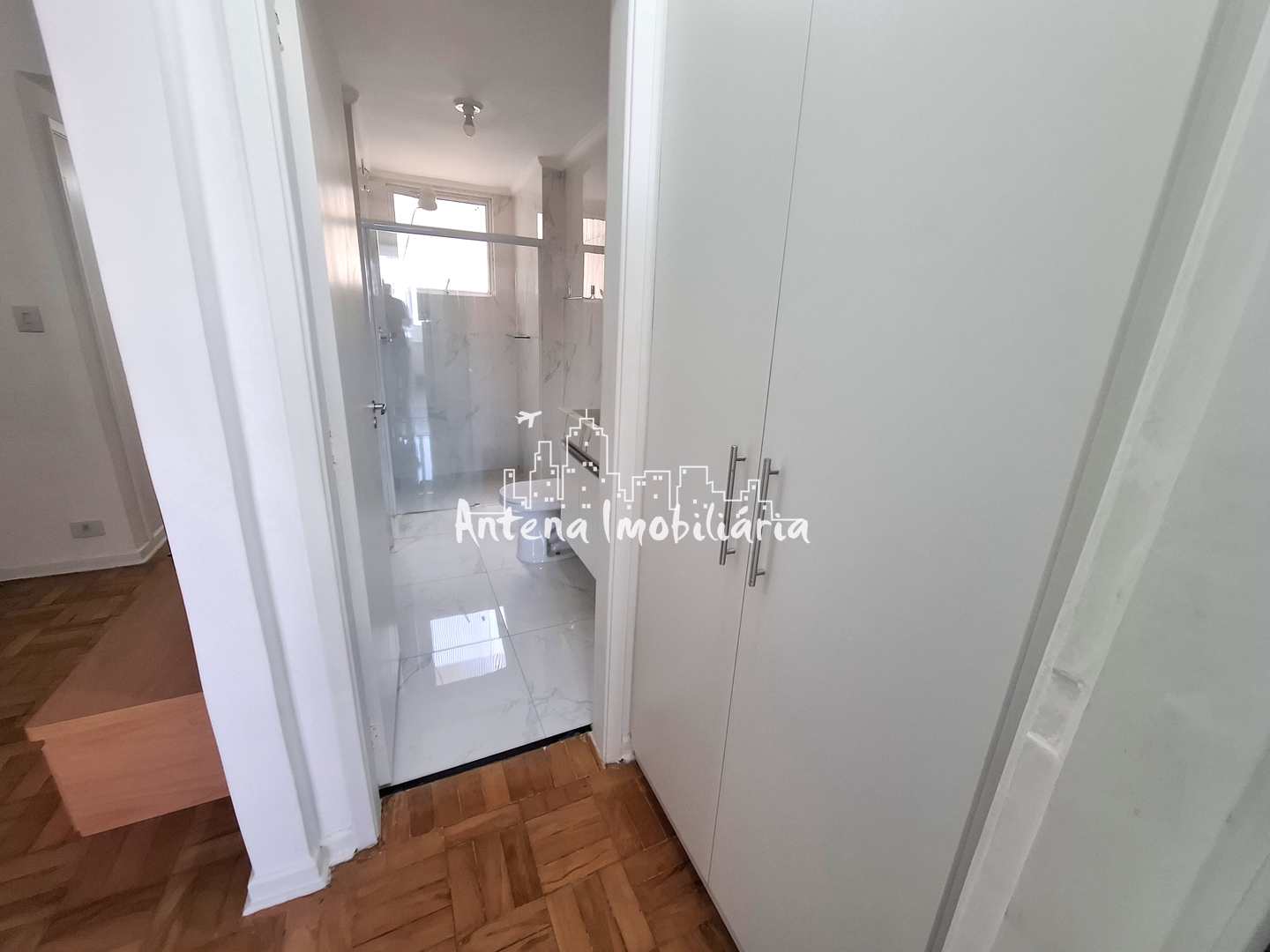 Apartamento à venda com 1 quarto, 37m² - Foto 6