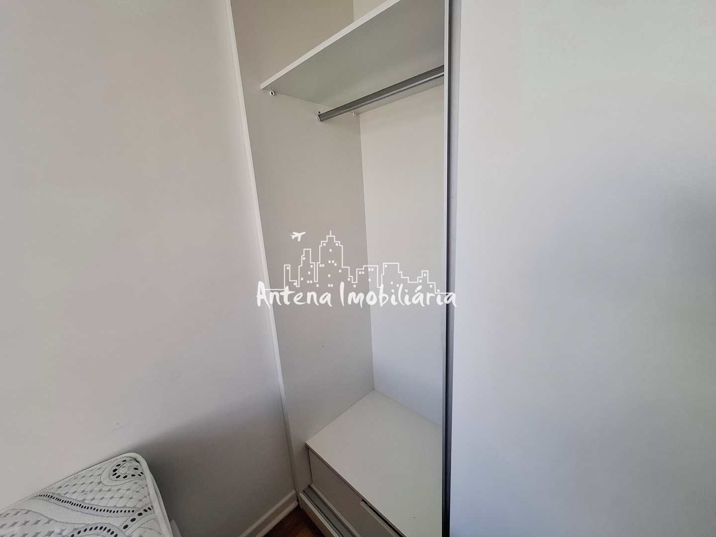 Apartamento à venda com 1 quarto, 37m² - Foto 10