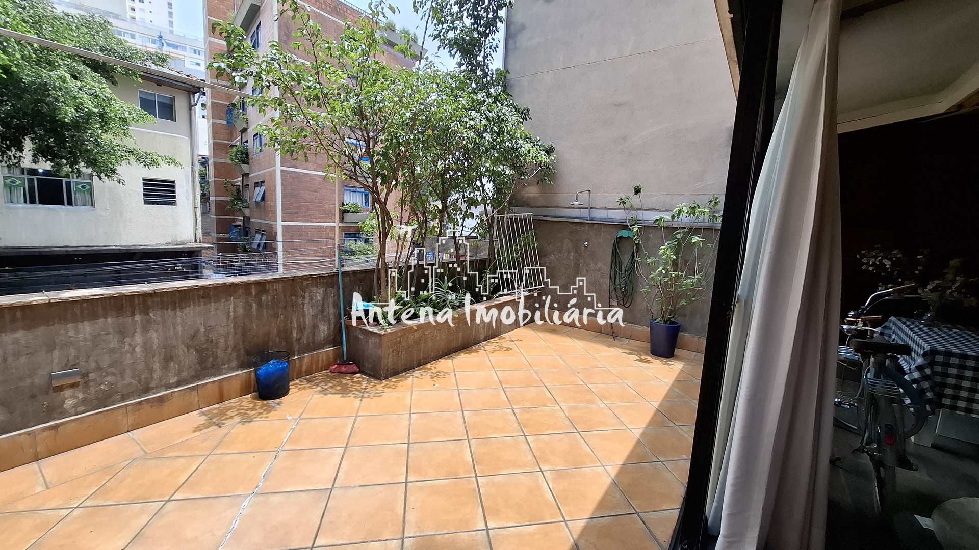 Apartamento à venda com 2 quartos, 136m² - Foto 4