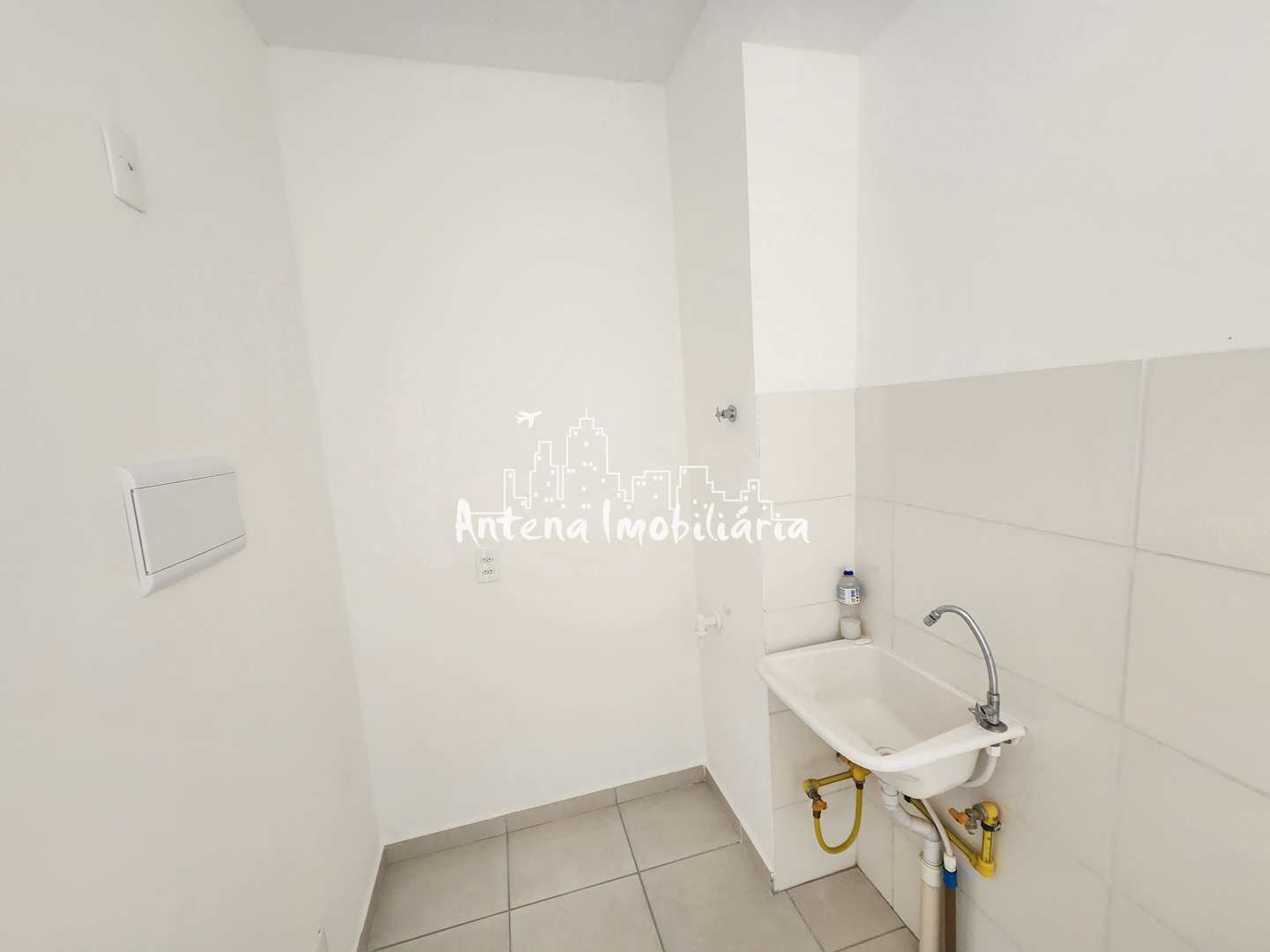 Apartamento para alugar com 2 quartos, 42m² - Foto 8