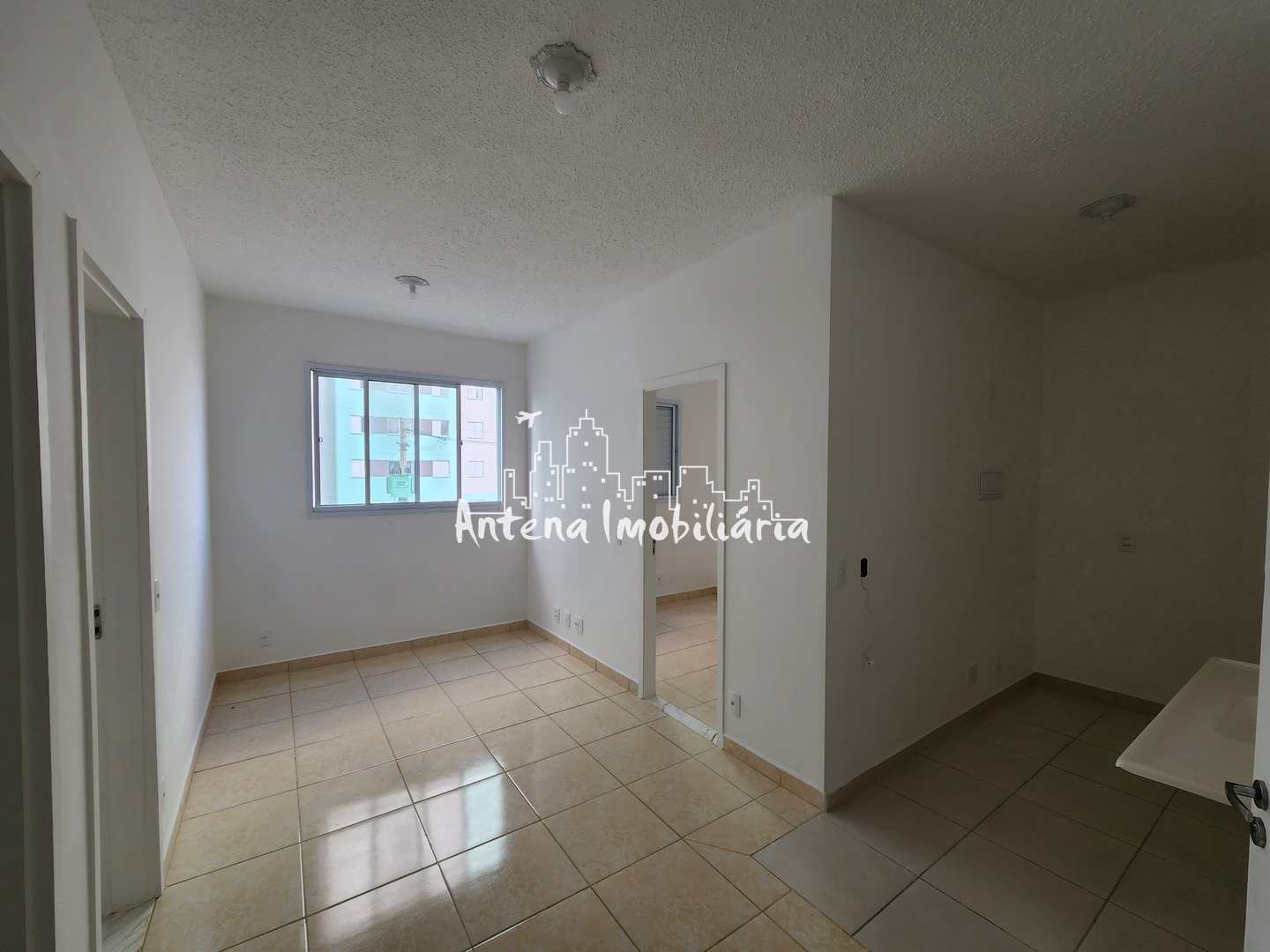 Apartamento para alugar com 2 quartos, 42m² - Foto 1