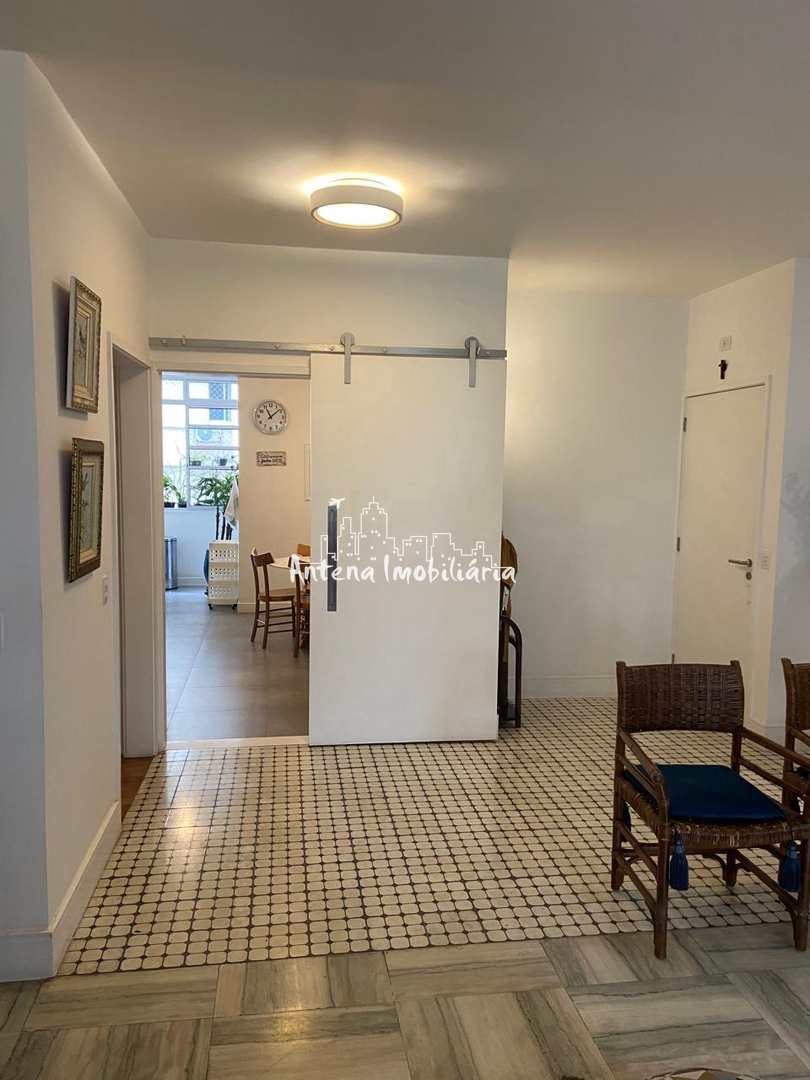 Apartamento à venda com 3 quartos, 170m² - Foto 14