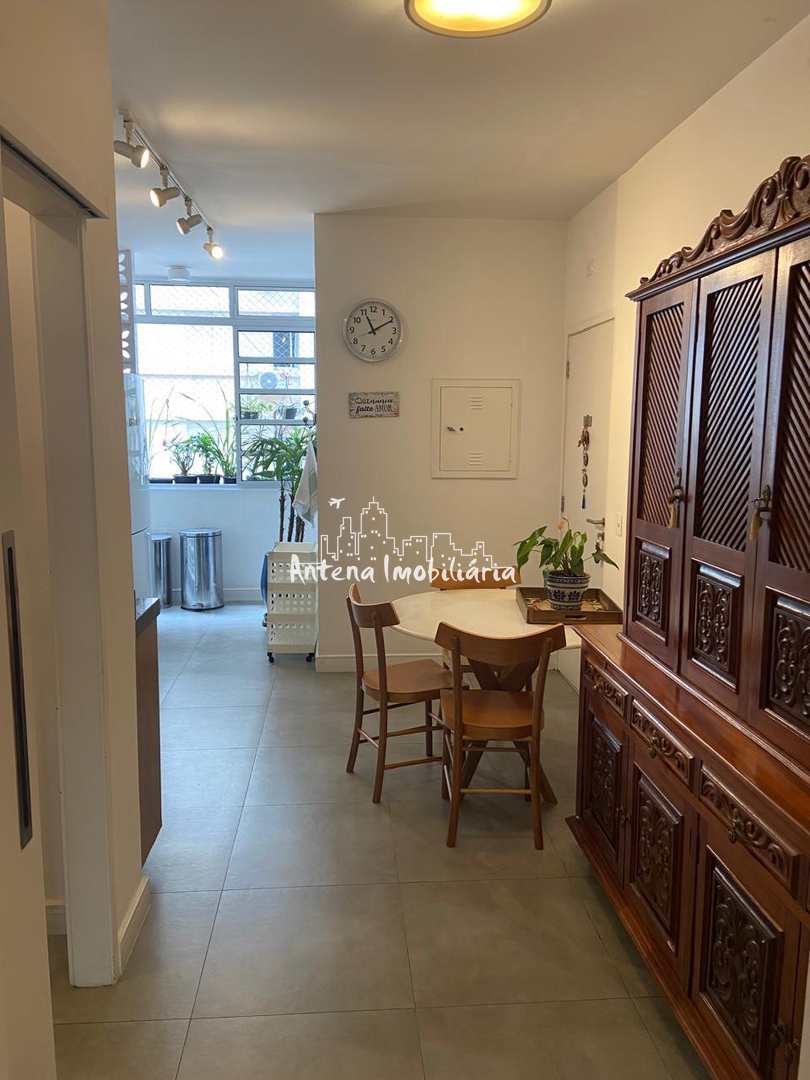 Apartamento à venda com 3 quartos, 170m² - Foto 3