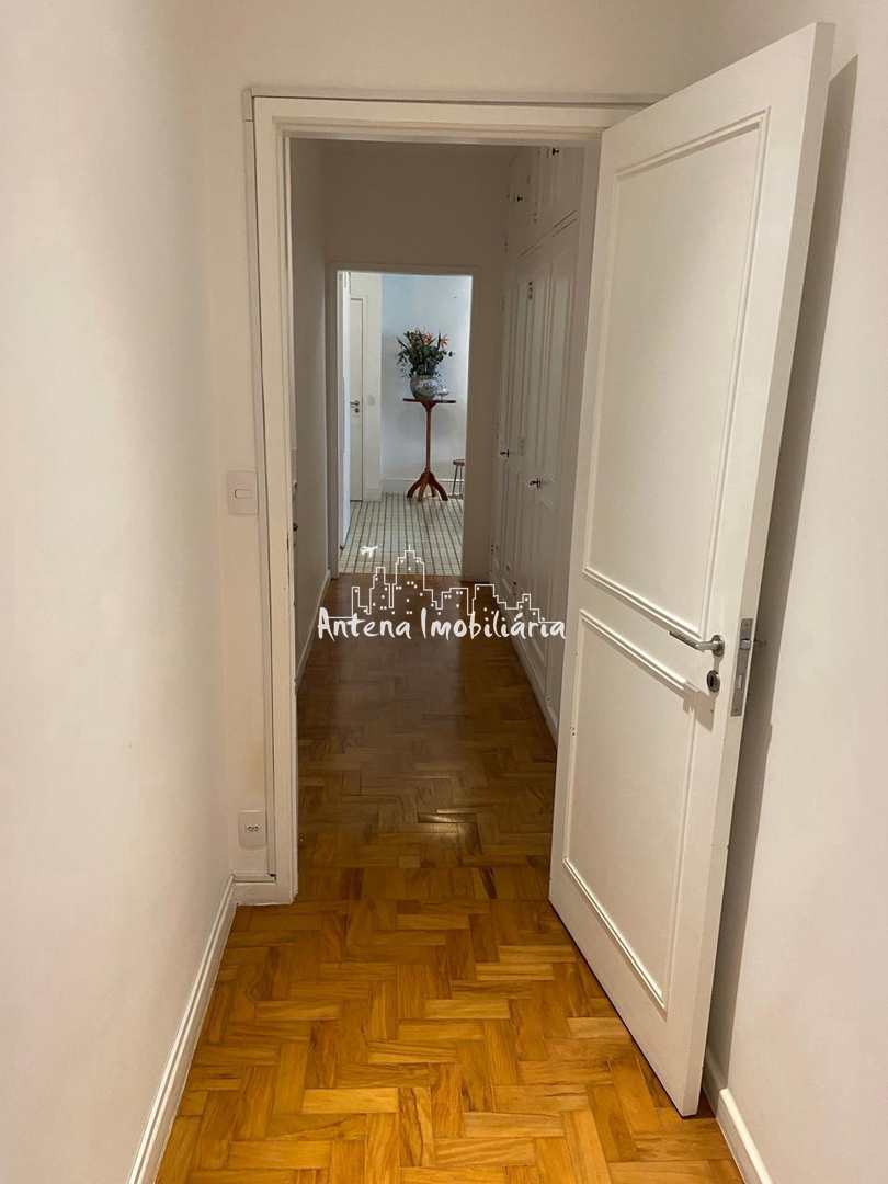 Apartamento à venda com 3 quartos, 170m² - Foto 10