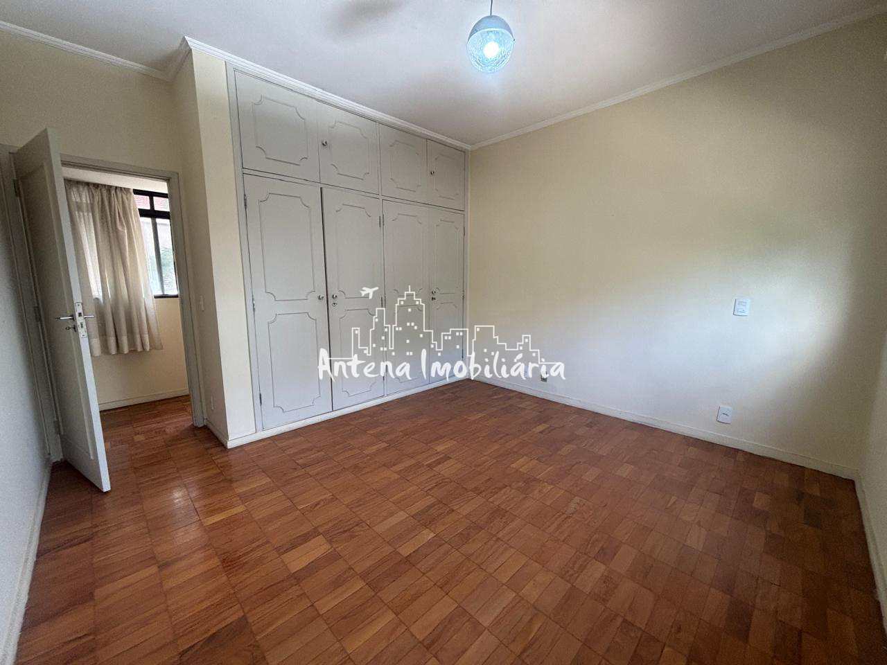 Apartamento à venda com 3 quartos, 220m² - Foto 7