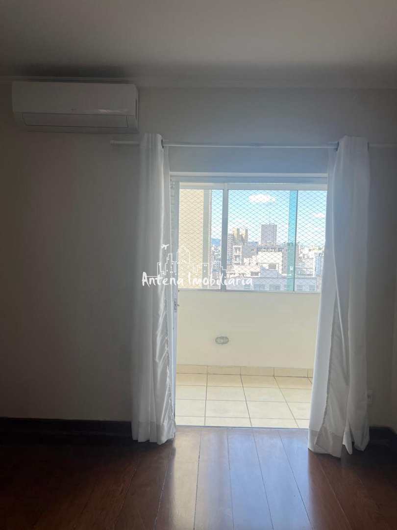 Apartamento à venda com 3 quartos, 221m² - Foto 13