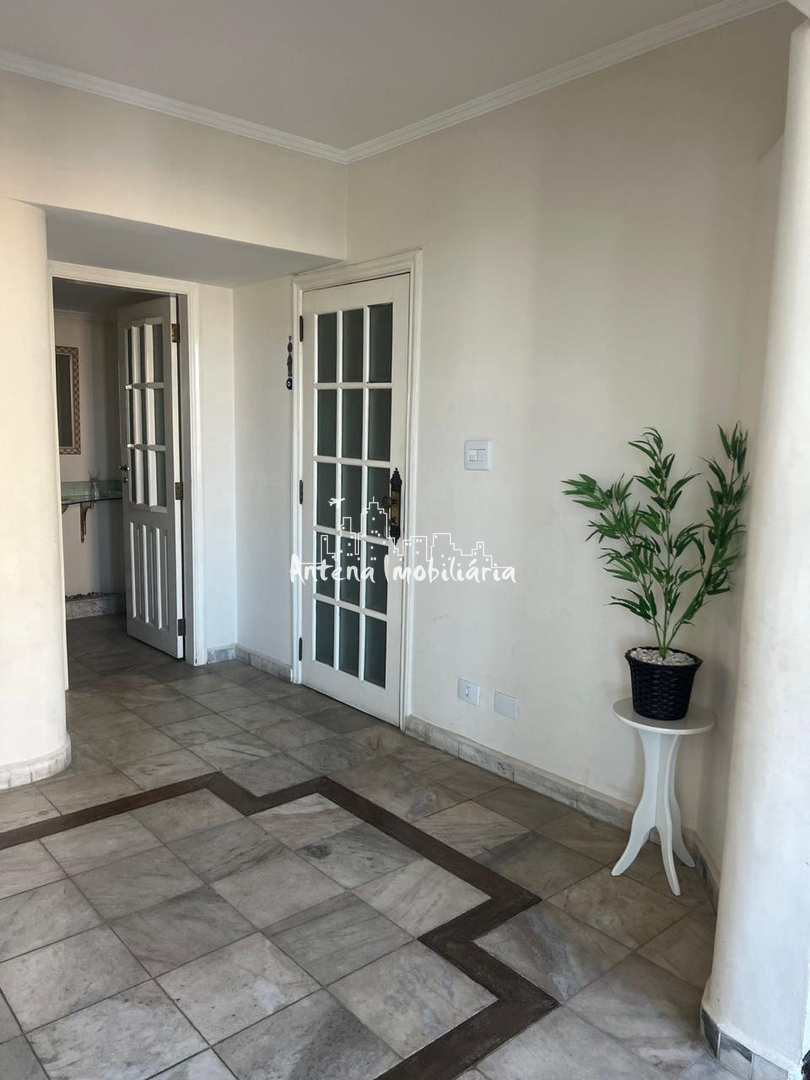 Apartamento à venda com 3 quartos, 221m² - Foto 21