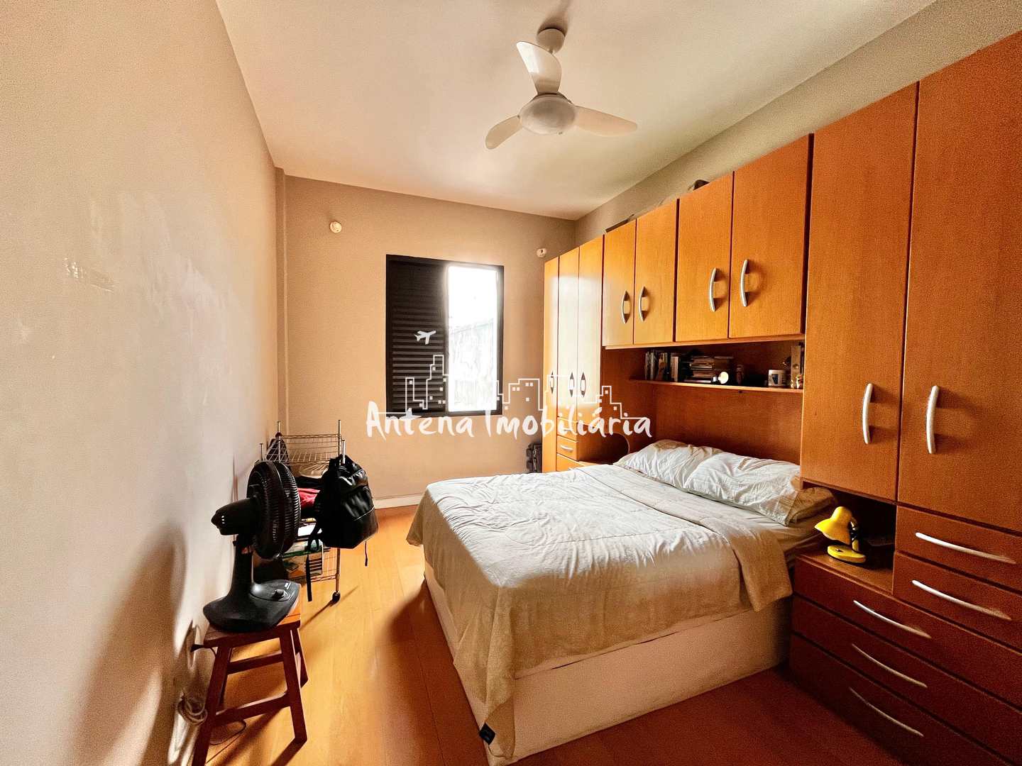 Apartamento à venda com 2 quartos, 75m² - Foto 8