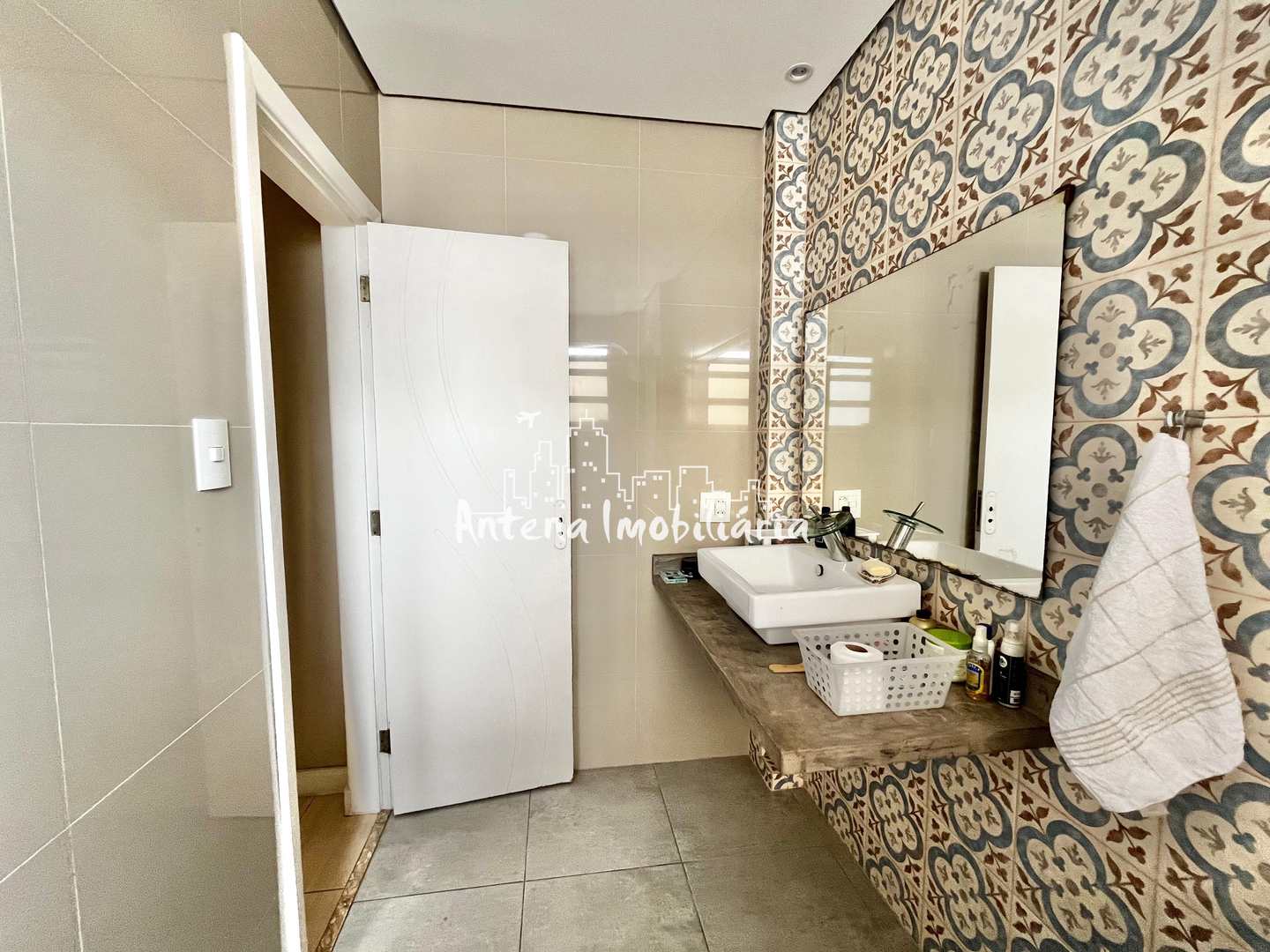 Apartamento à venda com 2 quartos, 75m² - Foto 11