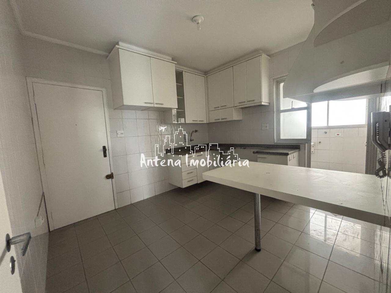 Apartamento à venda e aluguel com 3 quartos, 105m² - Foto 13