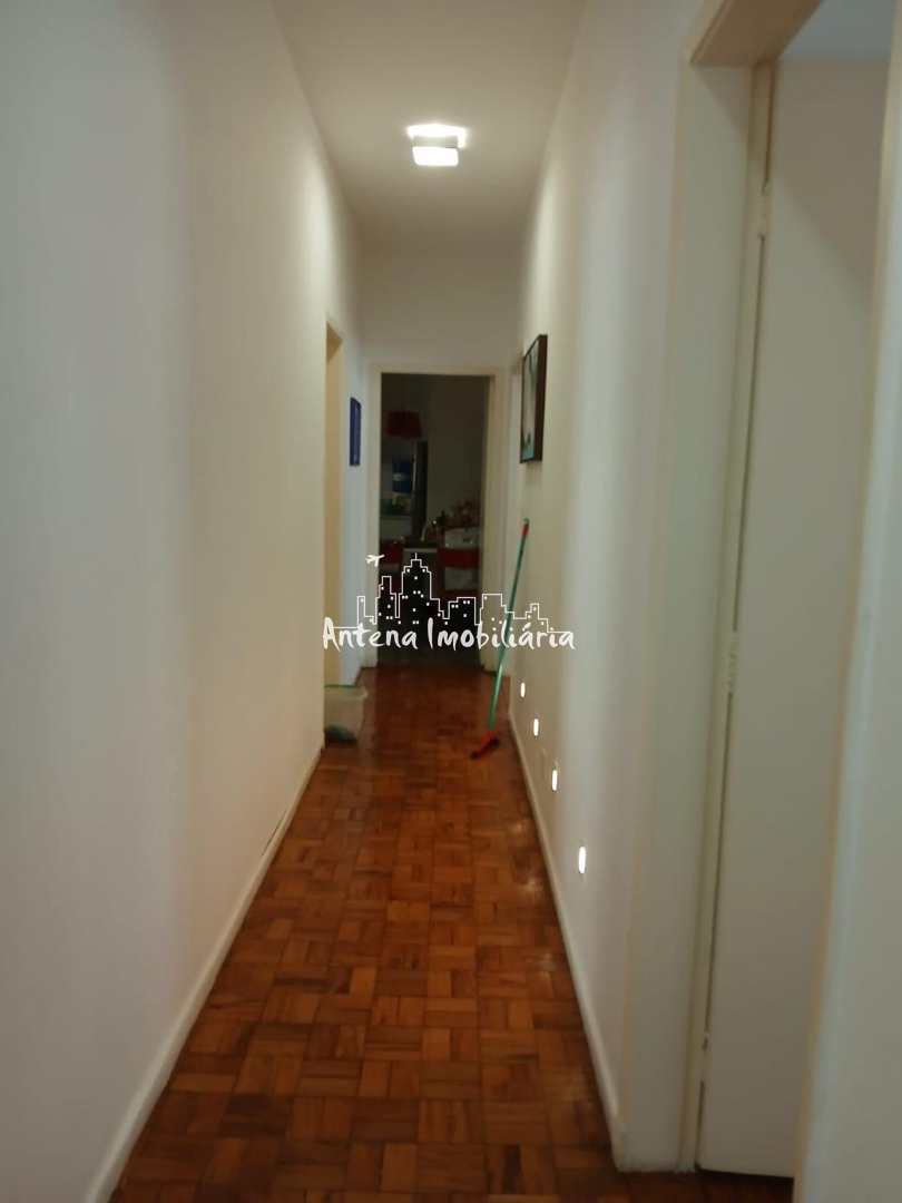 Apartamento à venda com 3 quartos, 180m² - Foto 4