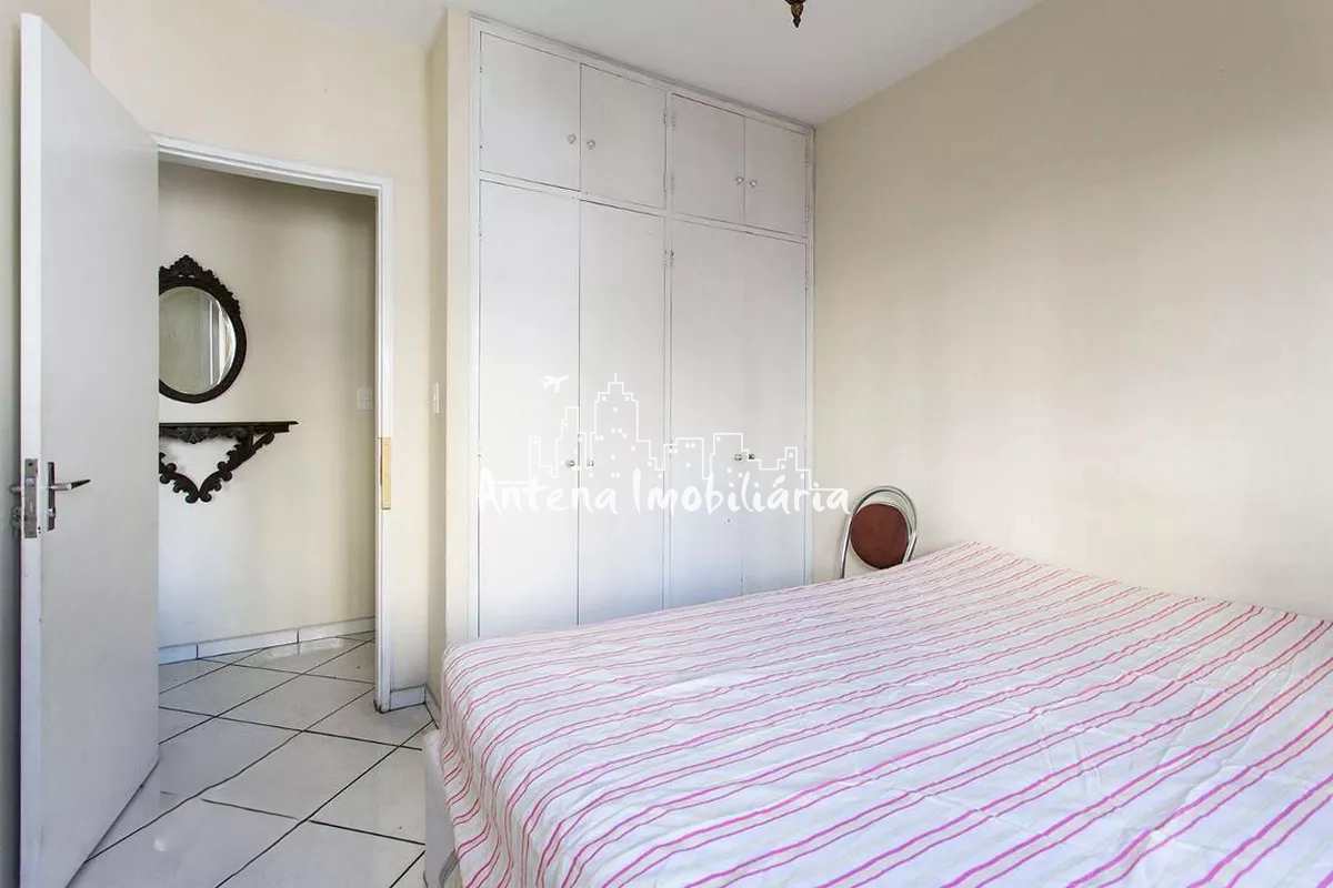 Apartamento à venda com 1 quarto, 50m² - Foto 9