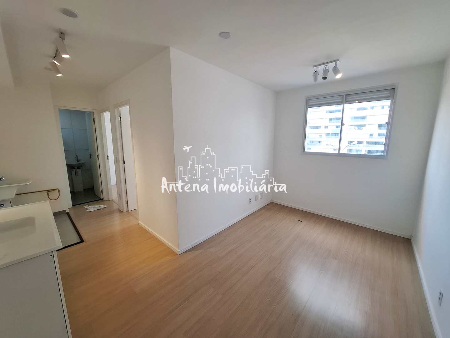 Apartamento à venda com 2 quartos, 34m² - Foto 1