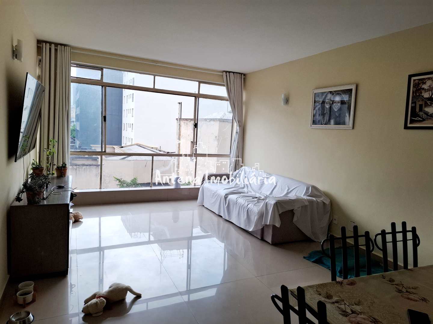 Apartamento à venda com 2 quartos, 97m² - Foto 2