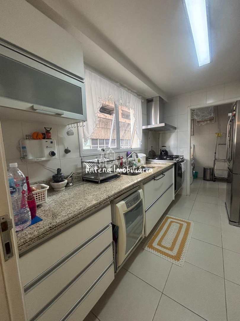 Apartamento à venda com 4 quartos, 155m² - Foto 17