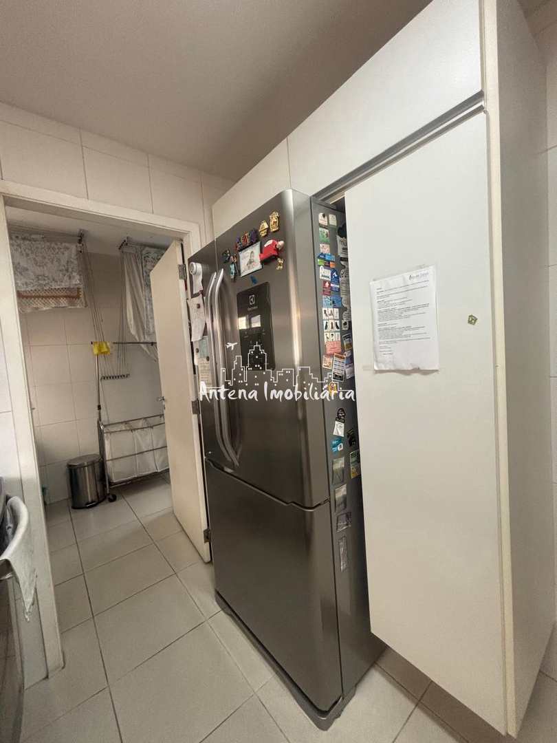 Apartamento à venda com 4 quartos, 155m² - Foto 18