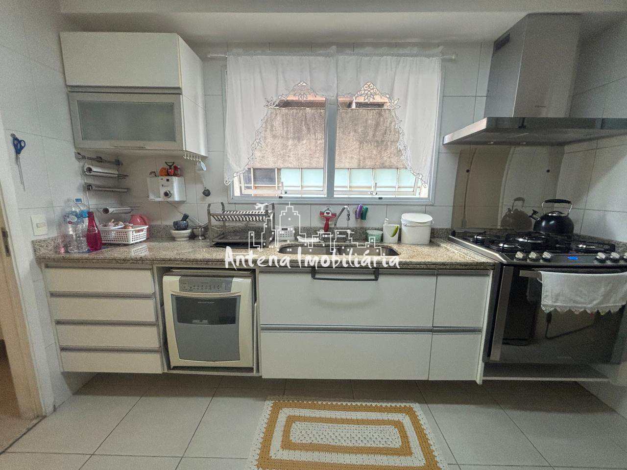 Apartamento à venda com 4 quartos, 155m² - Foto 19