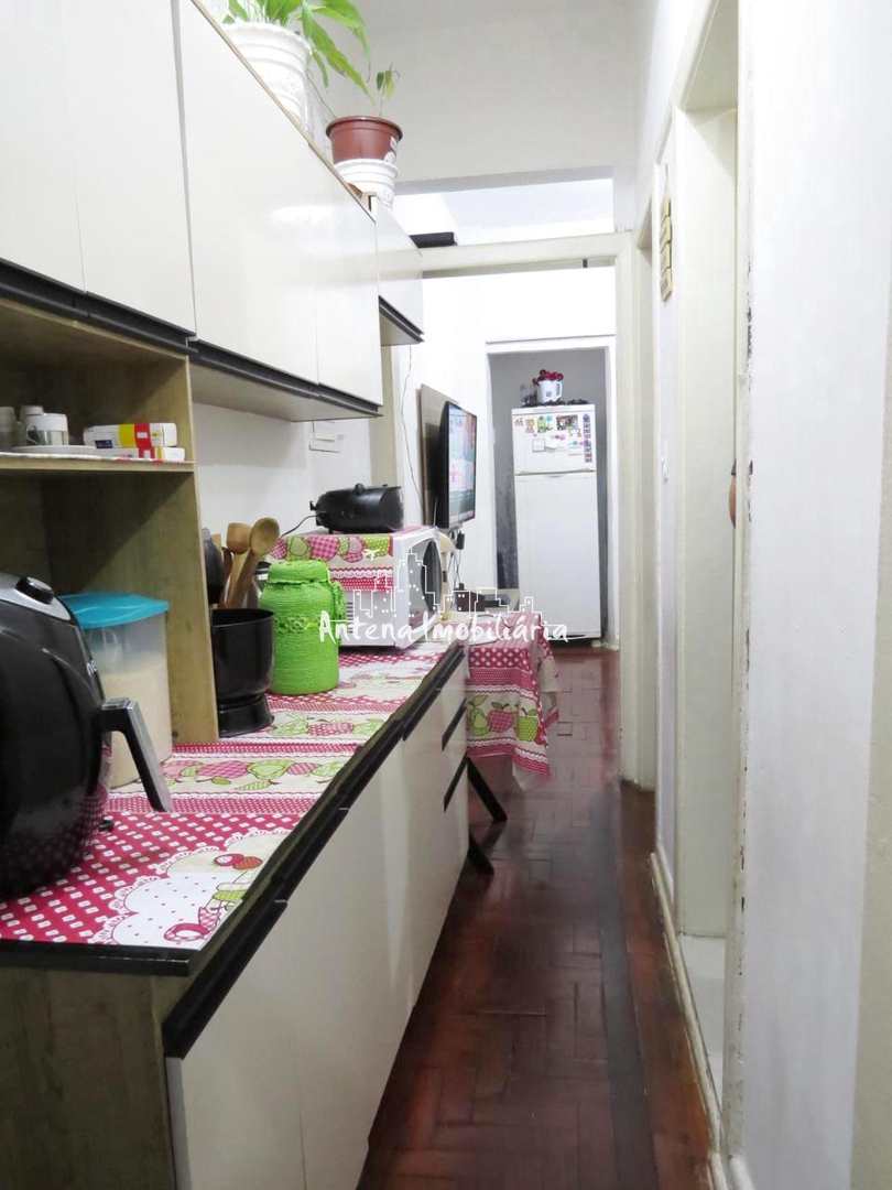 Apartamento à venda com 1 quarto, 47m² - Foto 10