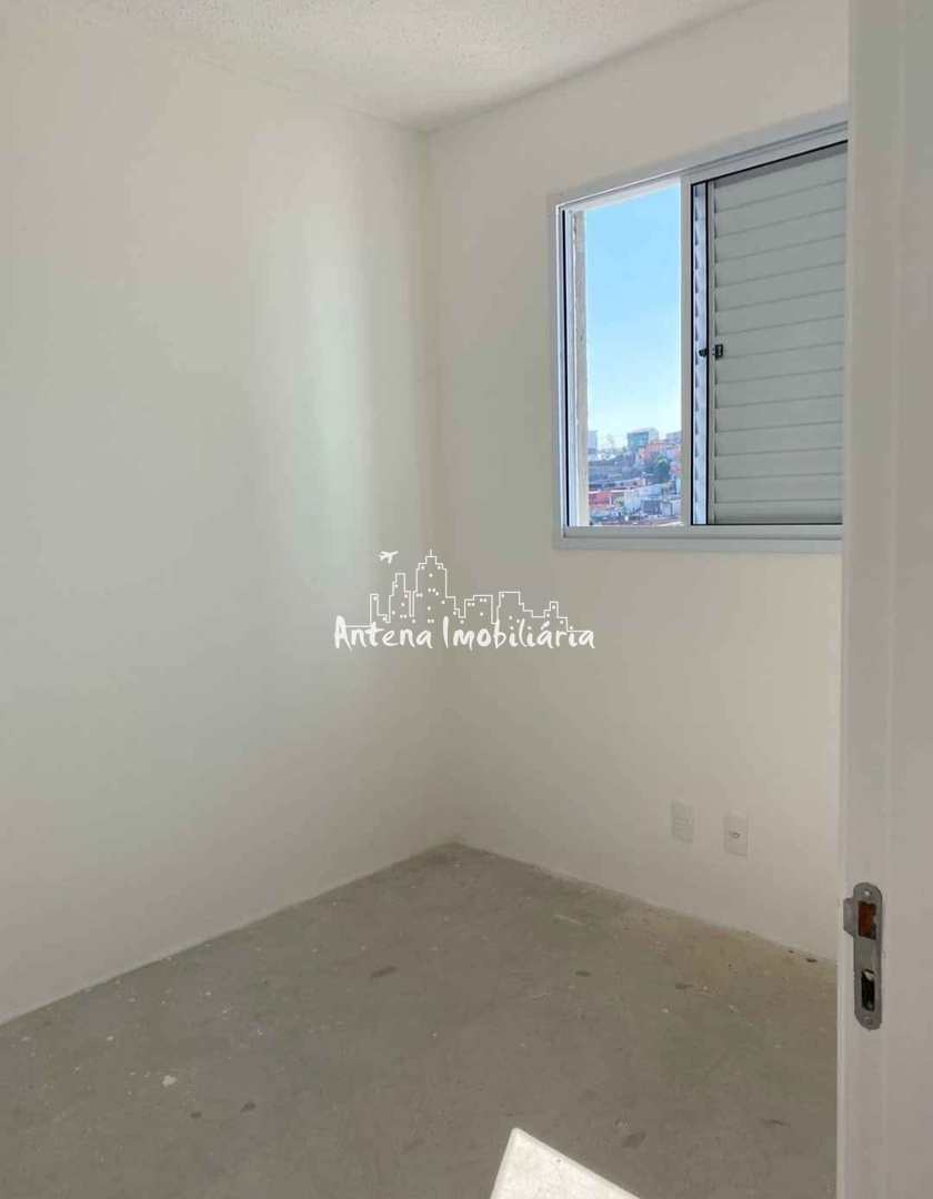 Apartamento à venda com 2 quartos, 43m² - Foto 2